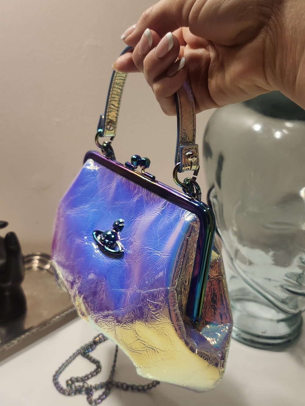 Vivienne Westwood BNIB Iridescent ORB Holographic- Bag - 2019 - Picture 9 of 16